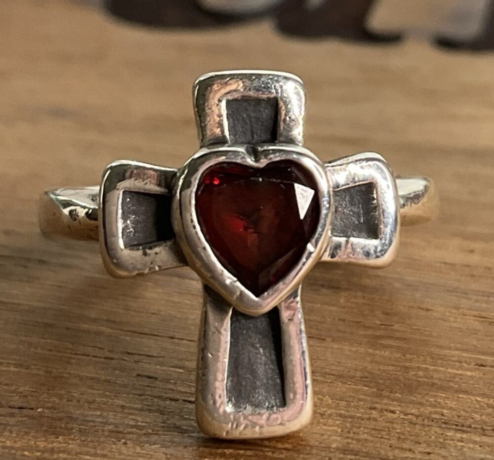 Retired James Avery Religious Garnet Heart Cross Sterling Silver Ring Size 5.5